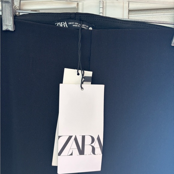 Zara Black Ribbed Leggings - Picture 3 of 3